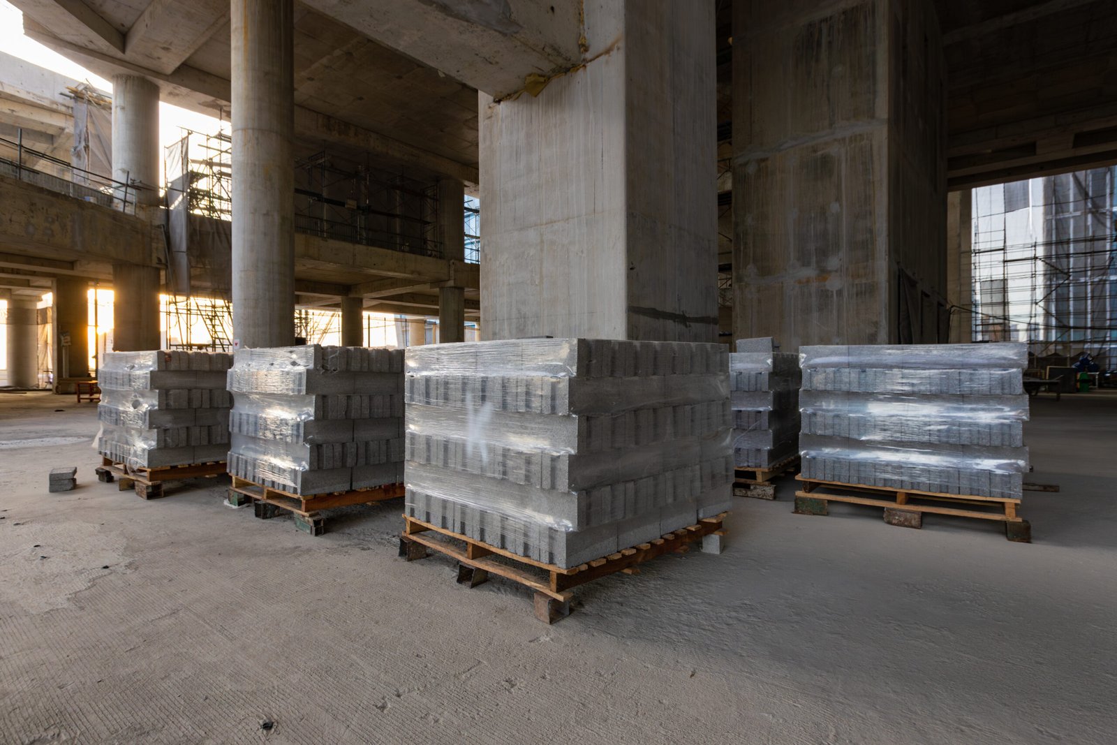 rebar equipment, reinforced steel in construction design