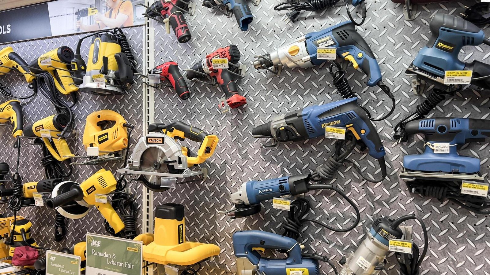 various-choice-of-hardware-tools-display-in-ace-store-ace-hardware-is-a-hypermarket-of-home-product-and-building-construction-in-indonesia-bekasi-indonesia-may-1-2024-free-photo